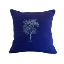 Charger l'image dans la galerie, Coussin brodé Palmier carré