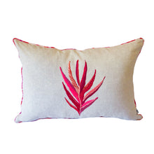 Charger l'image dans la galerie, Coussin brodé Sureau rectangulaire