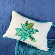 Charger l'image dans la galerie, Coussin brodé Orme rectangulaire